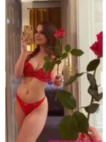 Оксана Горячая Секретарша фото 3